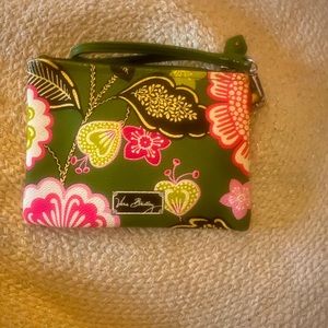 Women’s wristlet key holder car holder